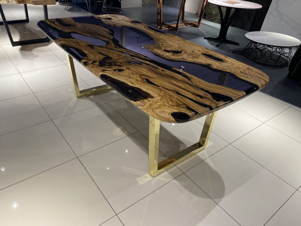 olivie epoxy dining table