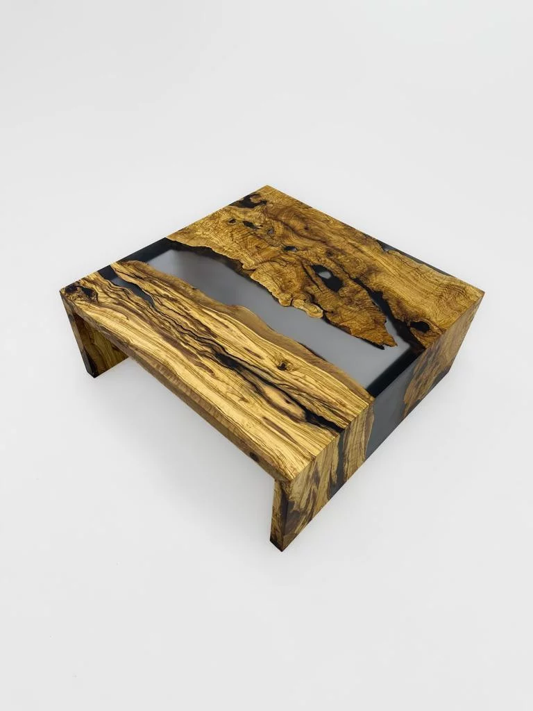 Monophonic　TH ASH TABLE Handmade, sustainable and locally sourced wood furniture.