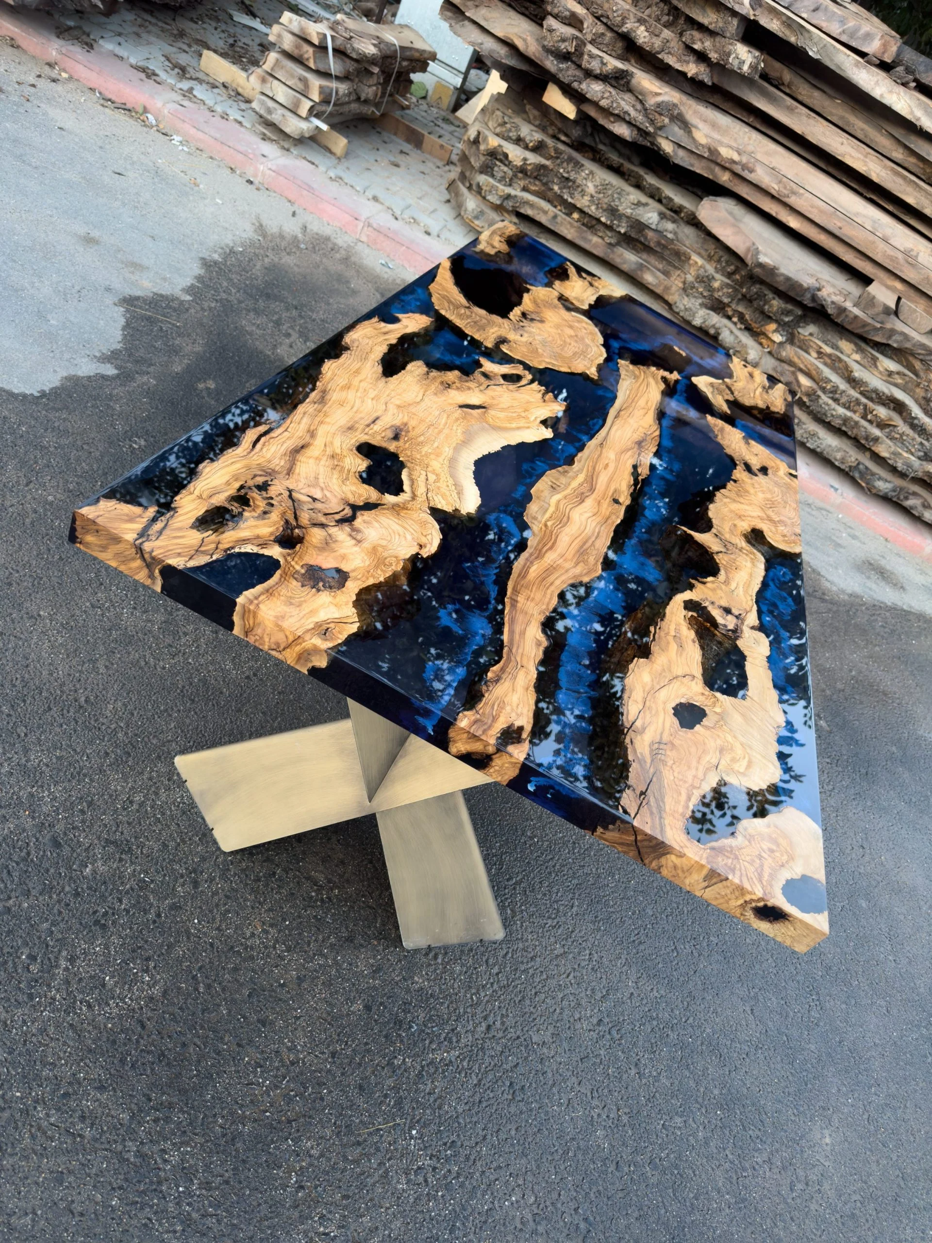 epoxy resin table