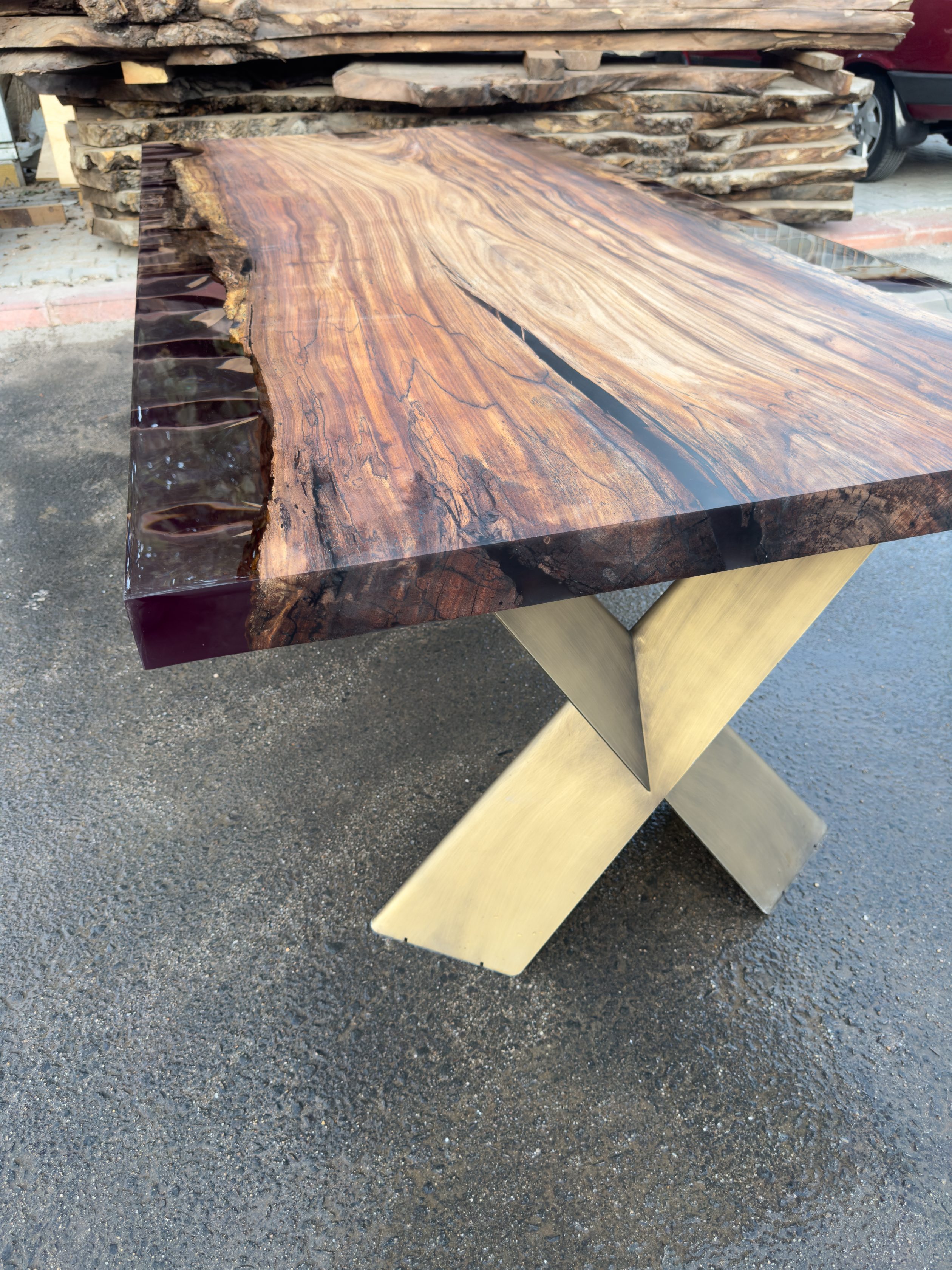 one piece epoxy table